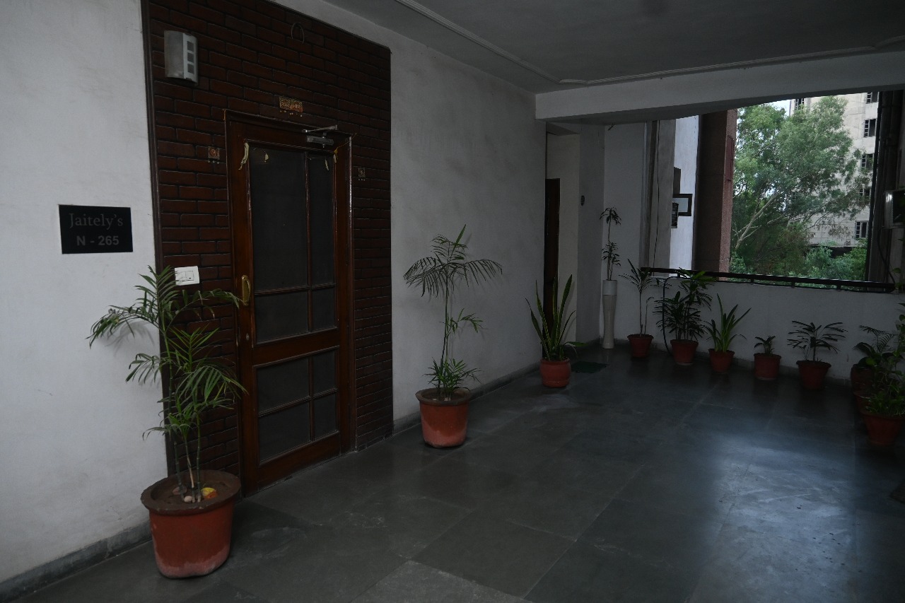 2 BHK + Pooja Room Apartment For Rent in New Generation Maple Apartments
