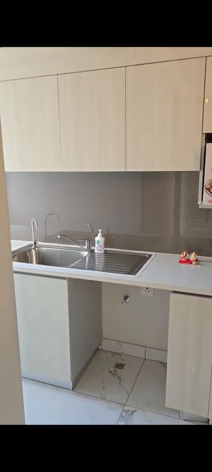 Kitchen, central-park-flower-valley-aqua-front-towers 2.5 Bedroom 1789 Sq.Ft. Builder Floor In Sohna Sector 33 Gurgaon 9041617