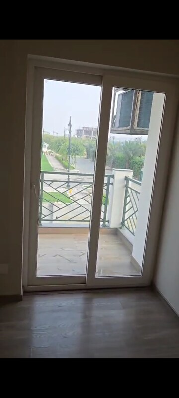 Balcony in 2.5 BHK Builder Floor at Central Park Flower Valley Aqua Front Towers, Sohna Sector 33 – for Rent