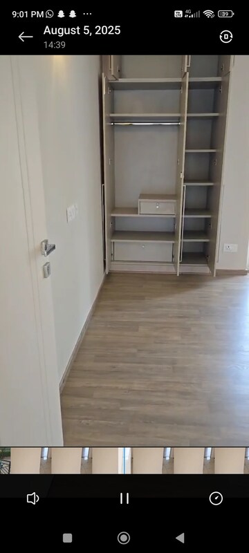 2.5 BHK Builder Floor For Rent in Central Park Flower Valley Aqua Front Towers, Sohna Sector 33