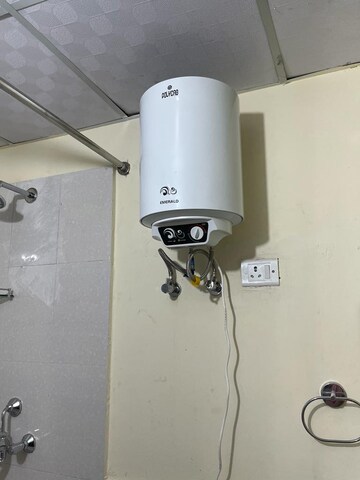 Furnished Amenities in 2 BHK Apartment at Signature Global Park 4 and 5, Sohna Sector 36 – for Rent