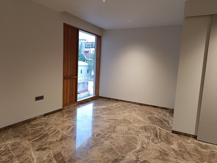 Room, regency-liqury 4 Bedroom 4400 Sq.Ft. Apartment In Lavelle Road Bangalore 9041663