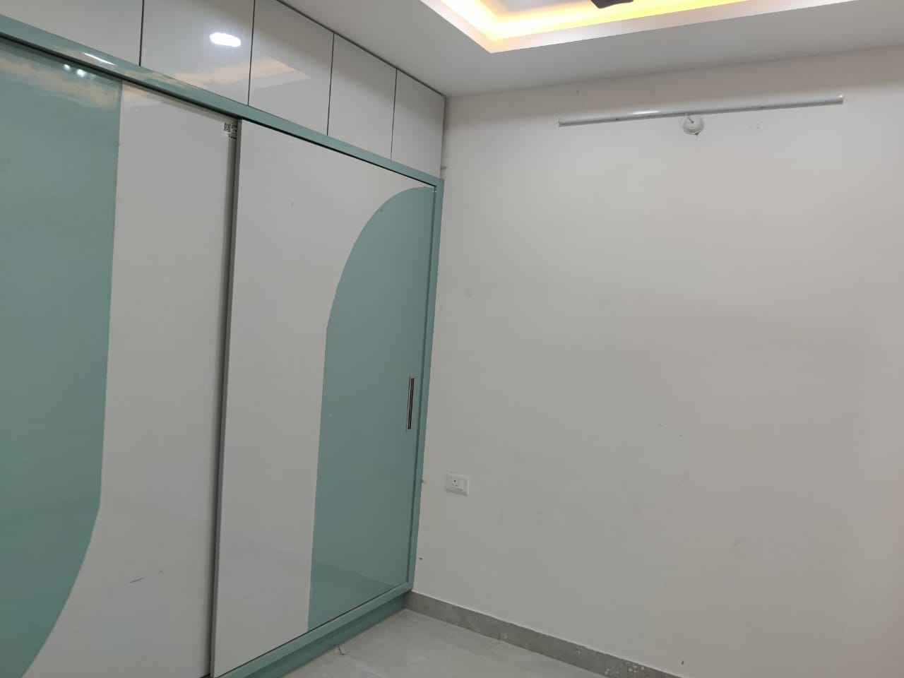 3 BHK + Pooja Room 1635 Sq.Ft. Apartment in Hallmark Skyrena