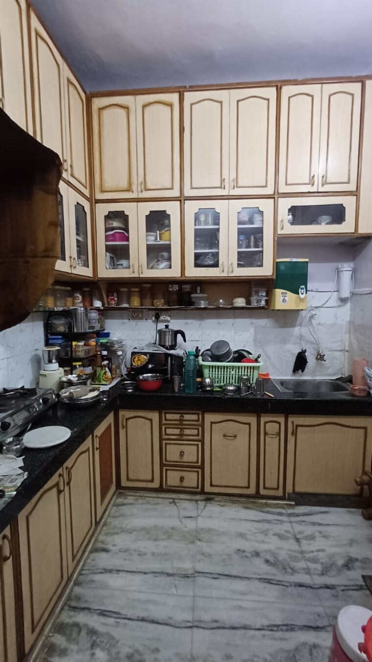 Kitchen, uttam nagar 4 Bedroom 108 Sq.Yd. Independent House In Uttam Nagar Delhi 9041664