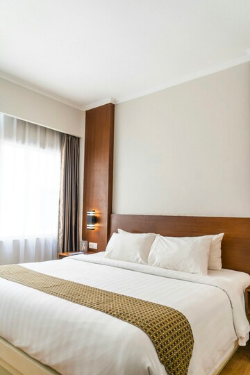 Bedroom in 3 BHK Apartment at Pride World City Wellington, Charholi Budruk – for Sale