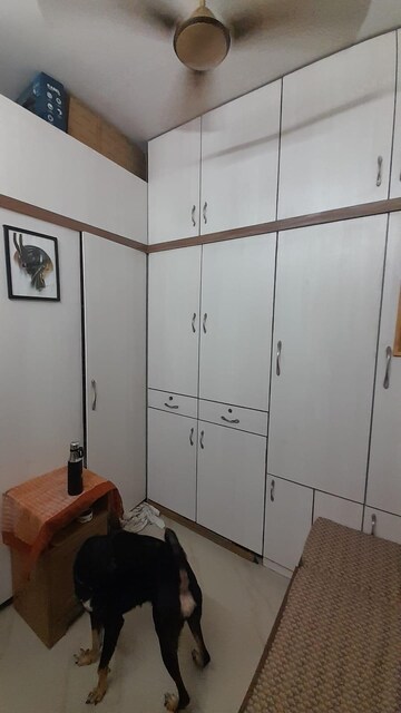 Furnished Amenities in 1 BHK Apartment at Lumbini CHS, Khar West – for Sale