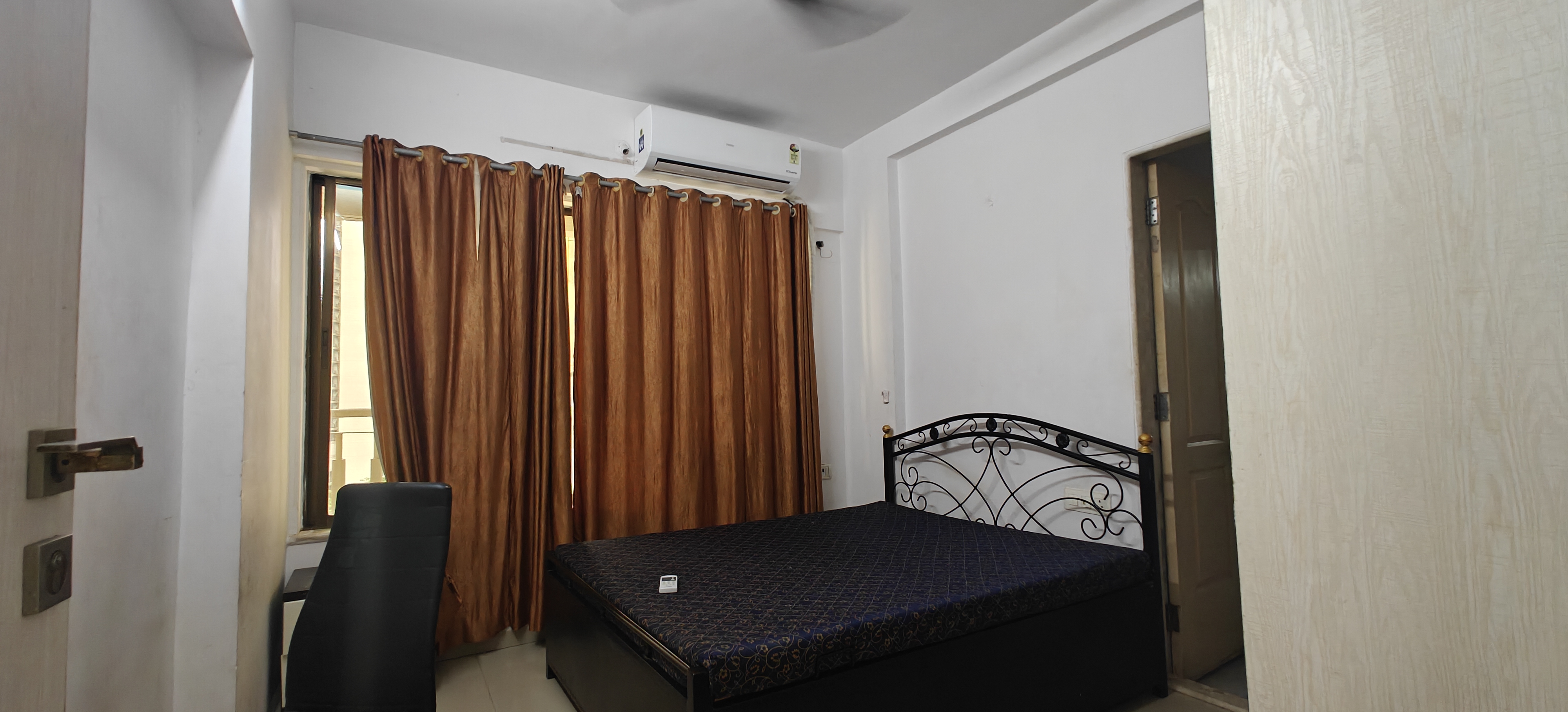 2 BHK Apartment For Rent in Dedhia Palatial Height