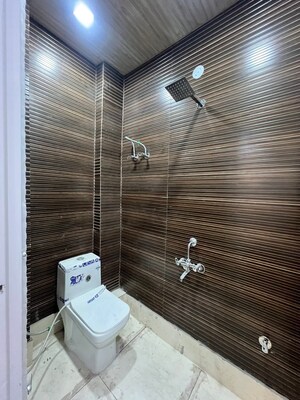 Bathroom in 2.5 BHK Builder Floor at SA HOMES I, Uttam Nagar – for Sale