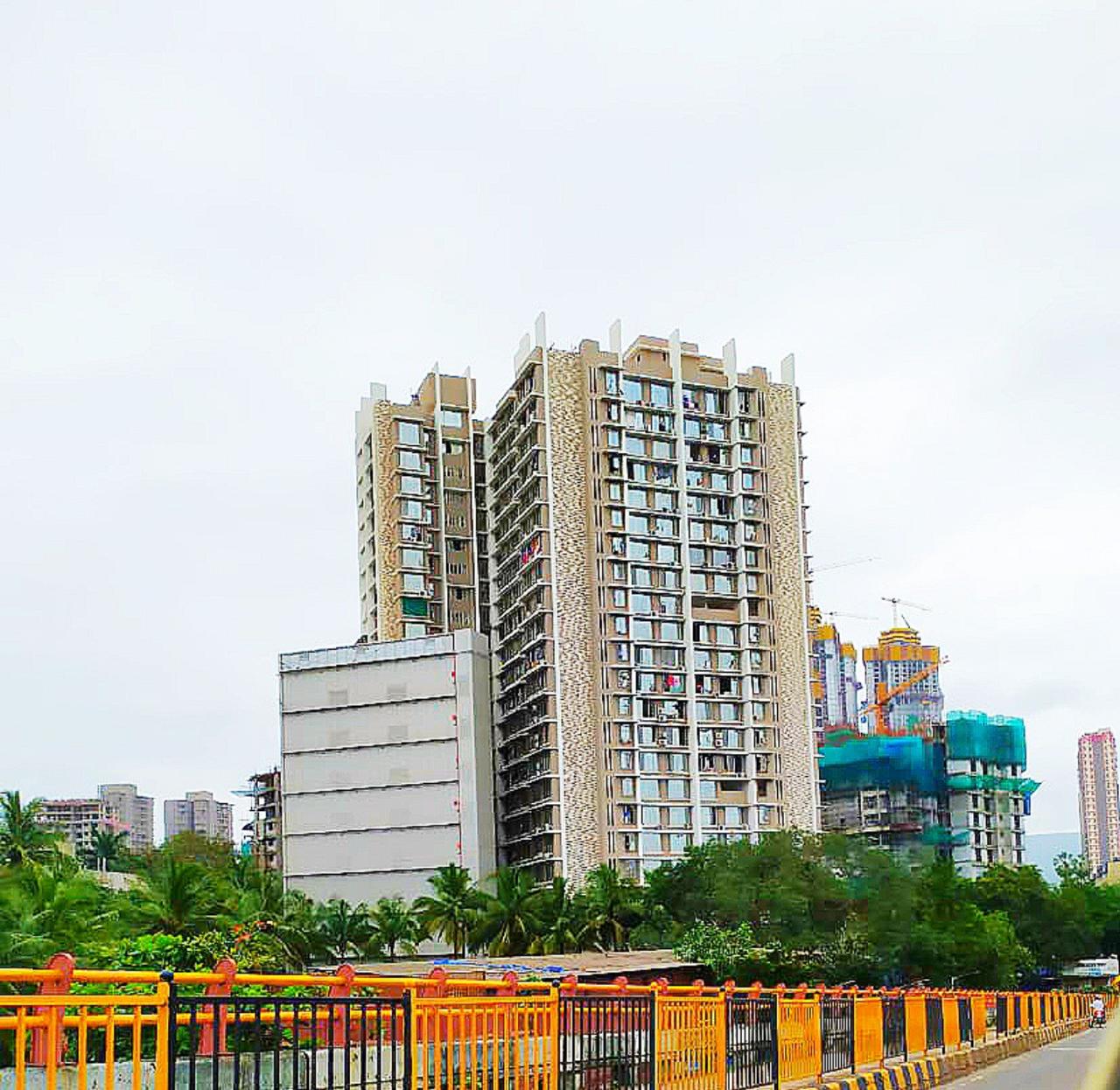 2 BHK 718 Sq.Ft. Apartment in Kaustubh Platinum