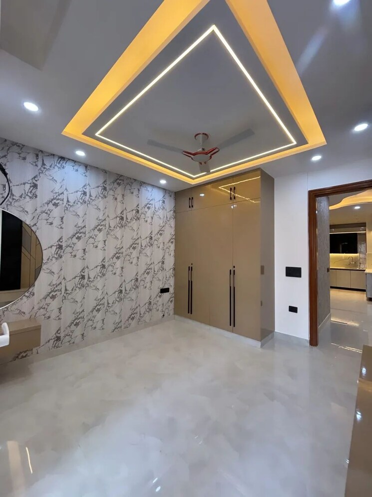 Room, sa-homes-i 3.5 Bedroom 901 Sq.Ft. Builder Floor In Uttam Nagar Delhi 9041802