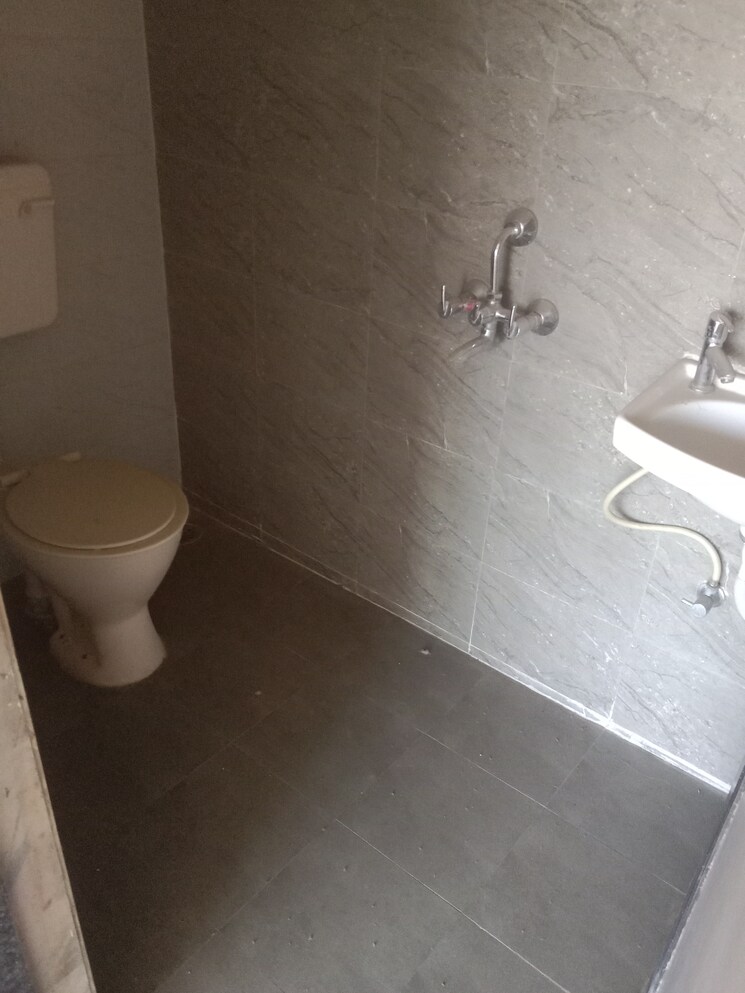 Bathroom, navkar-city-phase-ii 2 Bedroom 915 Sq.Ft. Apartment In Naigaon East Palghar 9041804