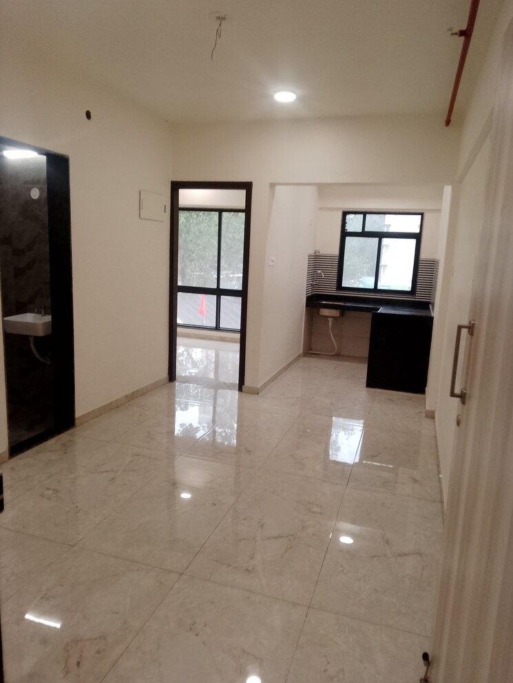Bathroom, kandivali east 2 Bedroom 651 Sq.Ft. Apartment In Kandivali East Mumbai 9041811