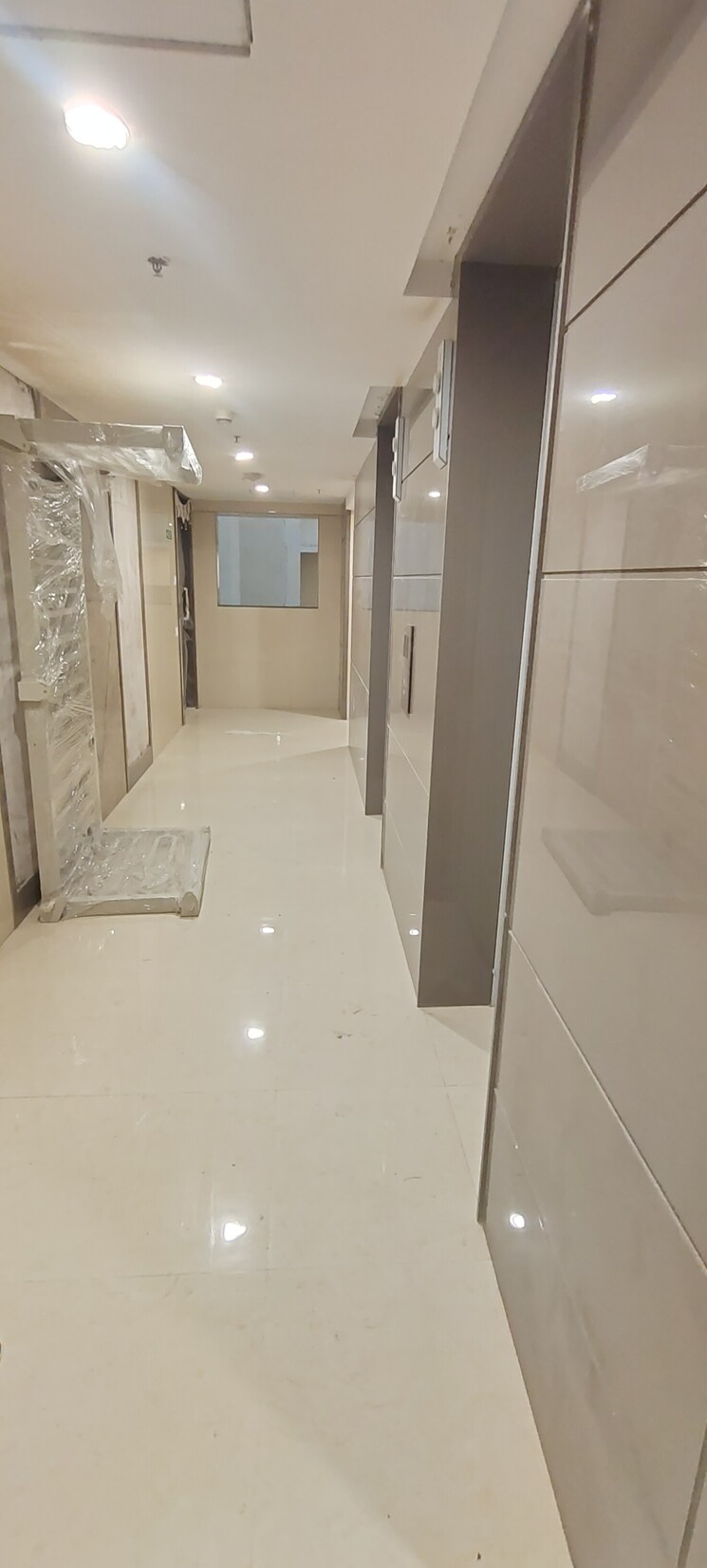 Living Room, hiranandani-highland 2 Bedroom 566 Sq.Ft. Apartment In Powai Mumbai 9041820