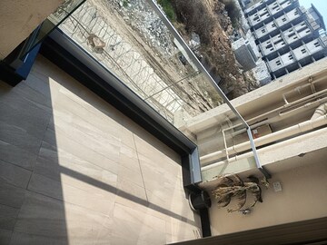 Furnished Amenities in 3 BHK Builder Floor at Sector 40 – for Rent