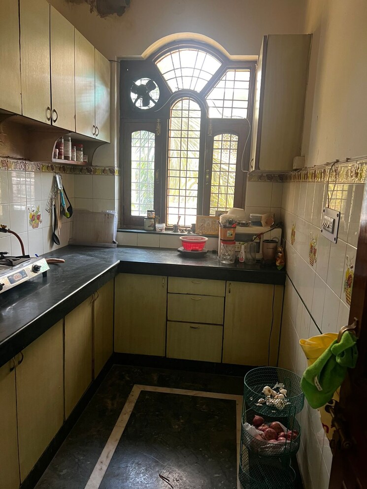 Kitchen, sector 40 3 Bedroom 2350 Sq.Ft. Builder Floor In Sector 40 Gurgaon 9041869