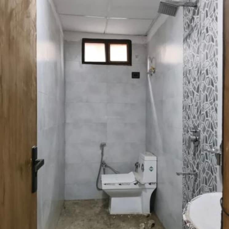 Bathroom, jalpura 2 Bedroom 1060 Sq.Ft. Builder Floor In Jalpura Greater Noida 9041898
