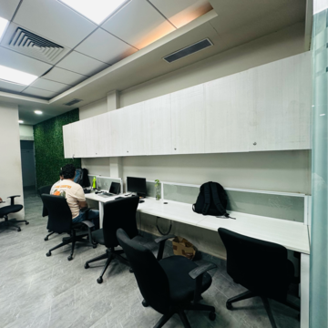 Team Area in  Office Space at Vipul Business Park, Sector 48 – for Rent