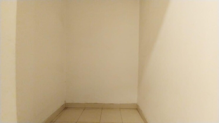 Room, dlf-new-town-heights-town-houses 3 Bedroom 1930 Sq.Ft. Apartment In Sector 86 Gurgaon 9041929