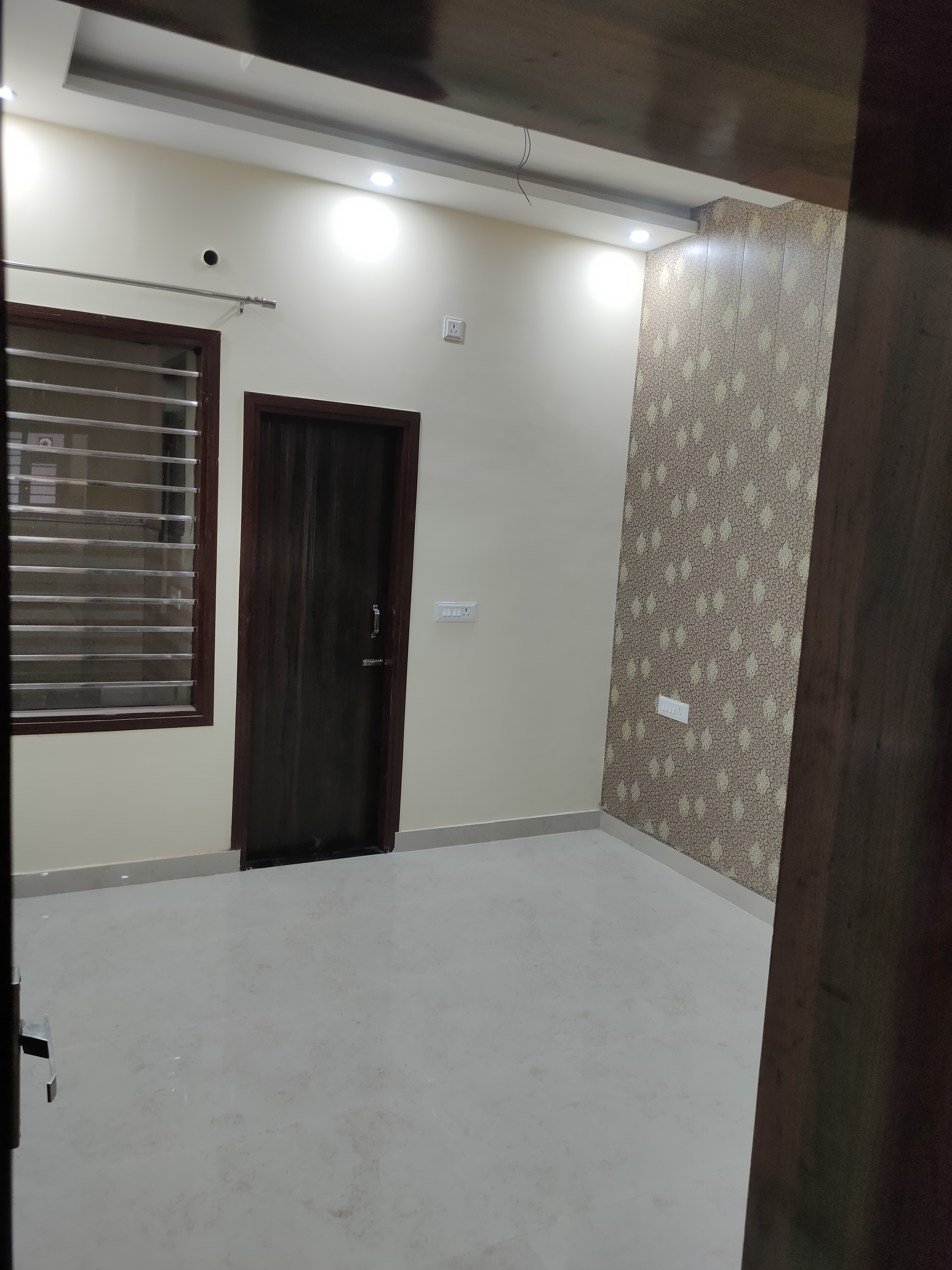 3 BHK + Pooja Room Apartment For Rent in Guru Nanak Enclave