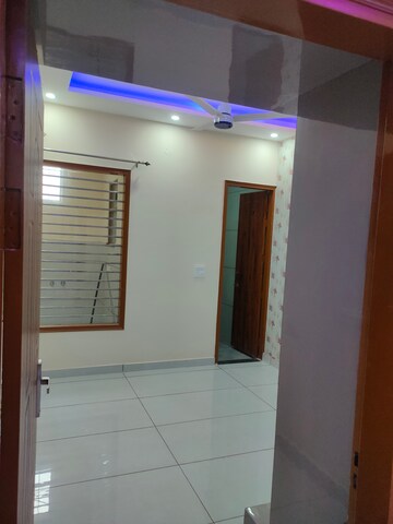 Room in 3 BHK Apartment at Guru Nanak Enclave, Dhakoli – for Rent