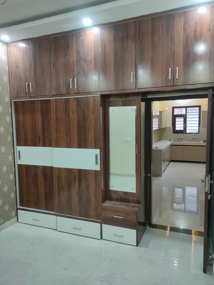 Room, guru-nanak-enclave 3 Bedroom 1100 Sq.Ft. Apartment In Dhakoli Zirakpur 9041956