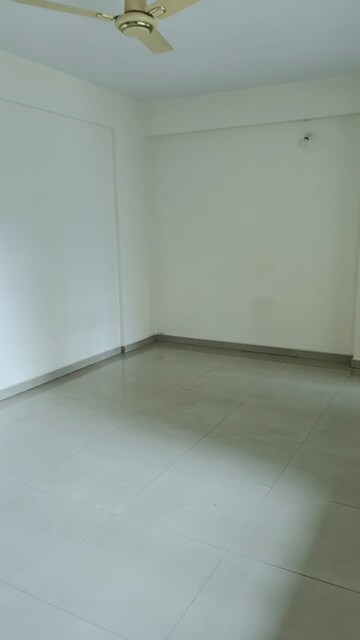 Room in 2 BHK Builder Floor at Shubham Apartment, Baner – for Rent