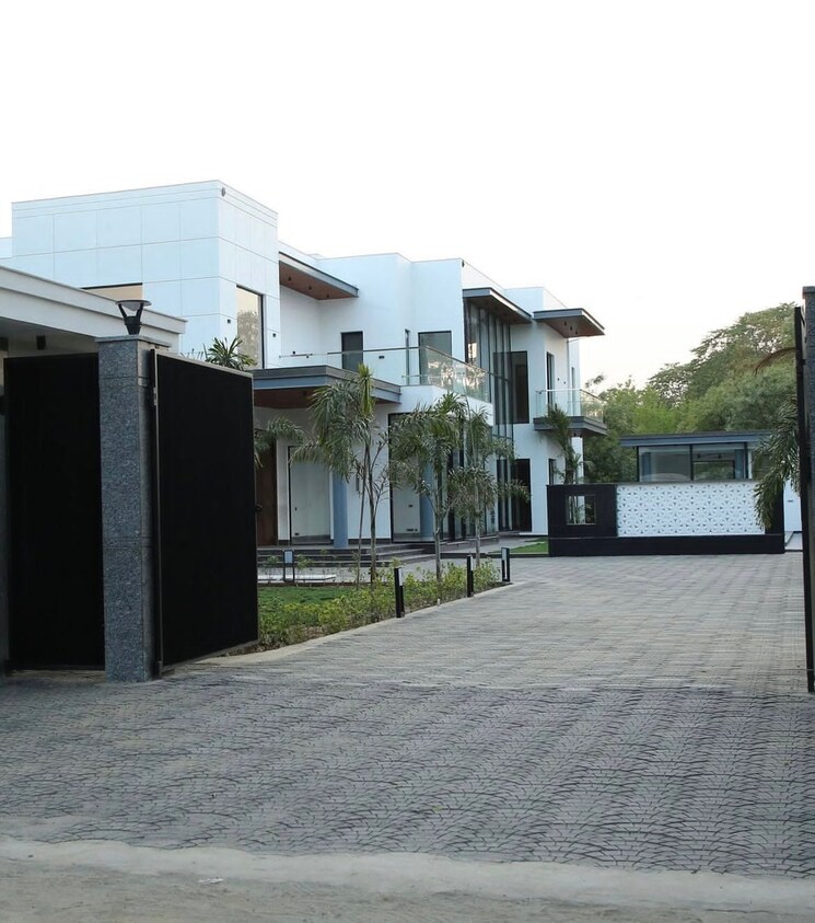 Exterior View, dera mandi 5 Bedroom 1 Acre Villa In Dera Mandi Delhi 9041984