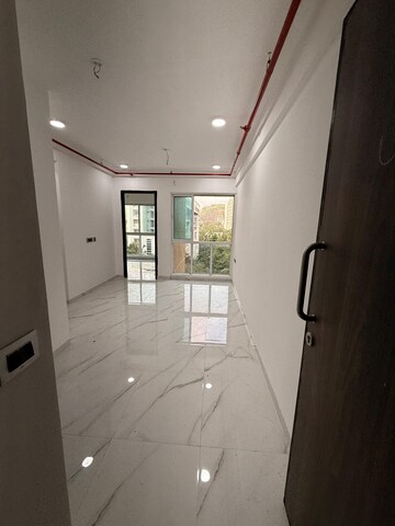 2 BHK Apartment For Rent in Nahar Amaryllis Towers and Plaza, Chandivali