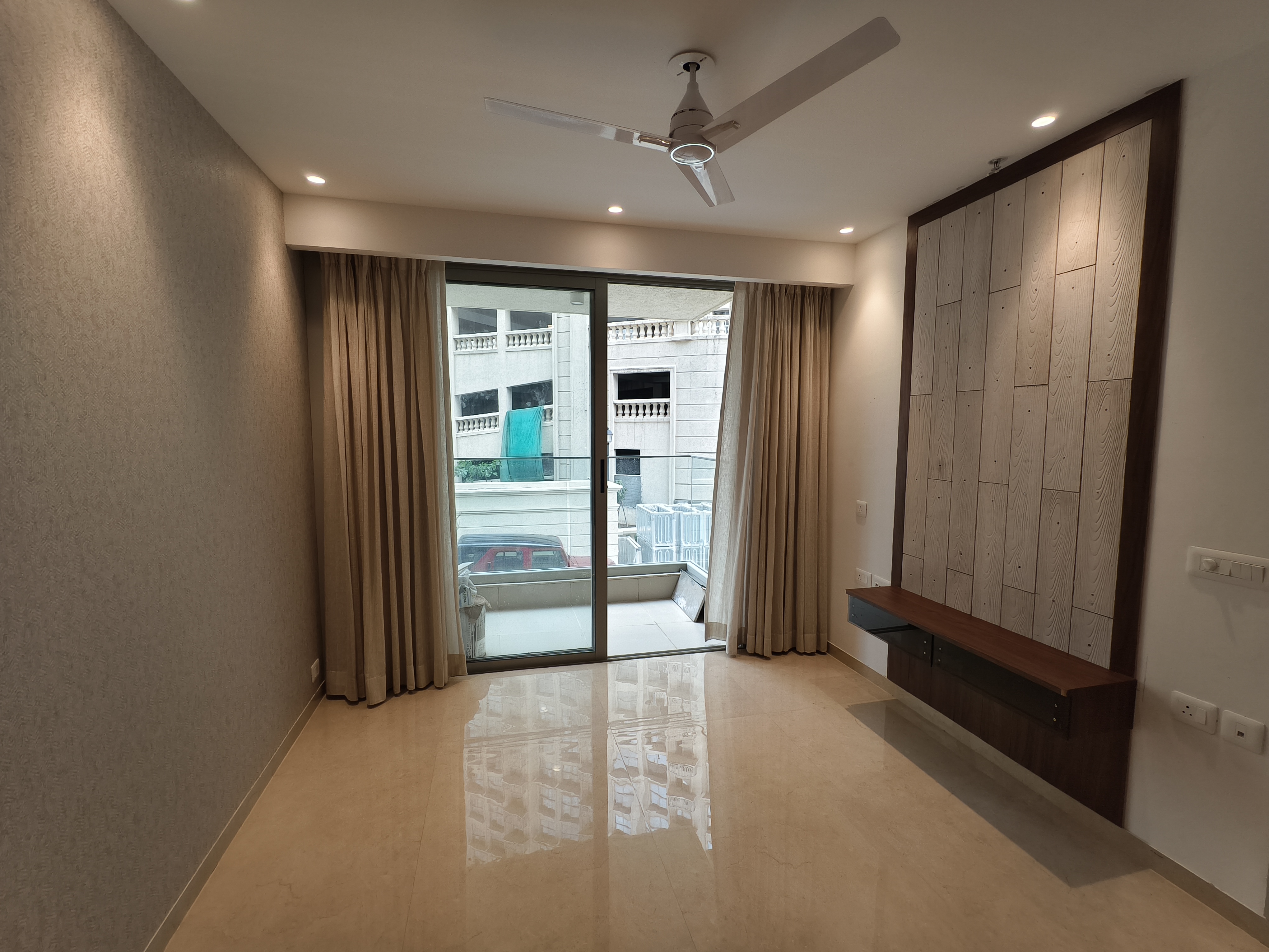 1 BHK Apartment For Rent in Hiranandani Highland