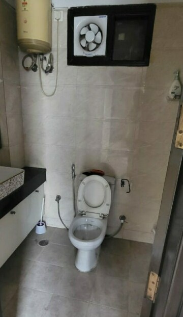 Bathroom in 3 BHK Builder Floor at East Patel Nagar – for Rent
