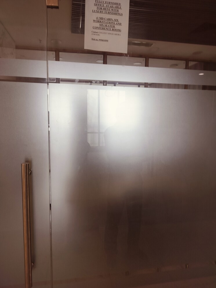 Team Area, svh-83-metro-street Commercial Office Space 700 Sq.Ft. In Sector 83 Gurgaon 9042130