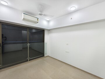 2 BHK Apartment For Rent in Kanakia Silicon Valley, Powai