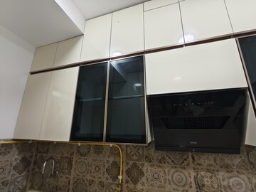 Furnished Amenities in 2 BHK Apartment at Kanakia Silicon Valley, Powai – for Rent