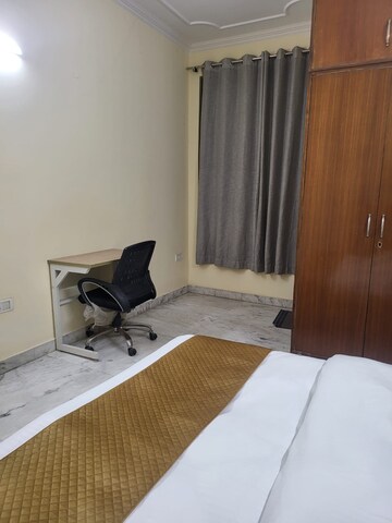 Bedroom in 3 BHK Builder Floor at Sushant Lok I – for Rent