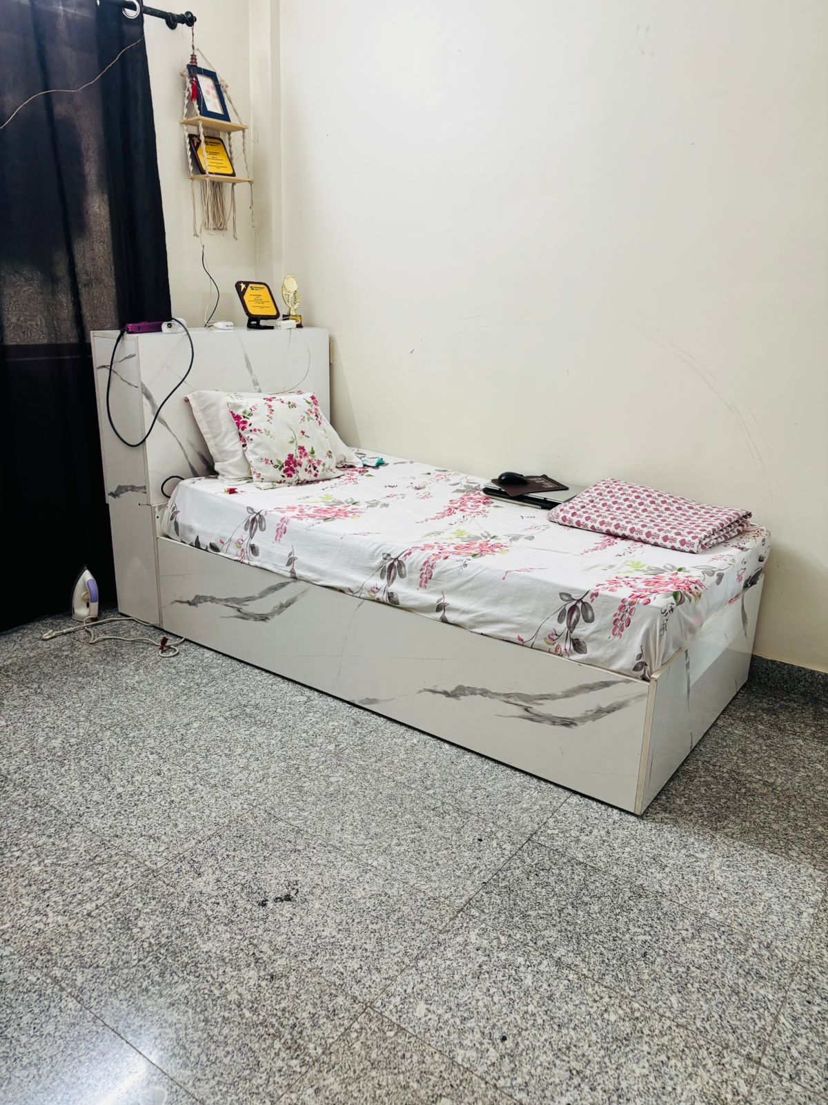 Pg For Rent in Vile Parle 