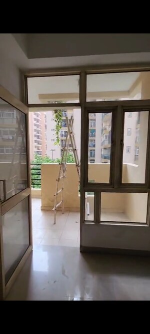 Room in 2 BHK Apartment at Bulland Heights, Sain Vihar – for Sale