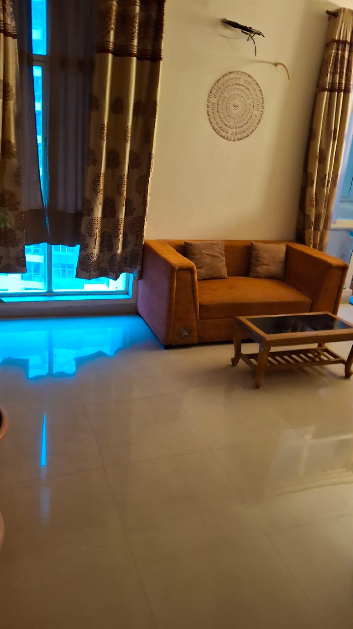 3 BHK + Servant Room Penthouse For Rent in Raheja Vedaanta