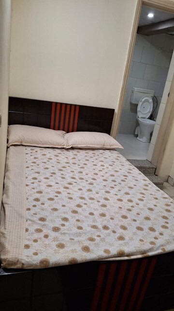 Bedroom in 3 BHK Penthouse at Raheja Vedaanta, Sector 108 – for Rent
