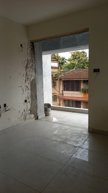 Room in 3 BHK Apartment at Caranzalem – for Sale