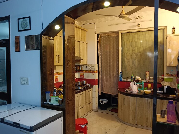 Kitchen, shastri nagar 6 Bedroom 167 Sq.Yd. Independent House In Shastri Nagar Ghaziabad 9042278