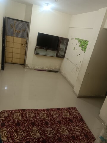 Room in 2 BHK Builder Floor at Karanjade – for Rent