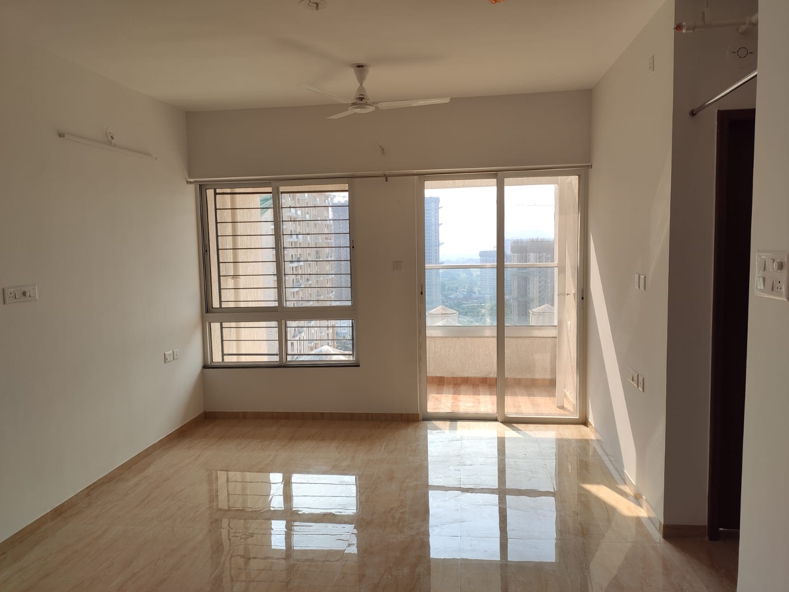 1 BHK 450 Sq.Ft. Apartment in VTP Leonara