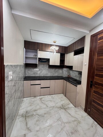 Kitchen in 2 BHK Builder Floor at Dwarka Mor – for Rent