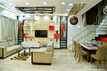 Living Room in 5 BHK Builder Floor at Btm Layout Stage 2 – for Rent