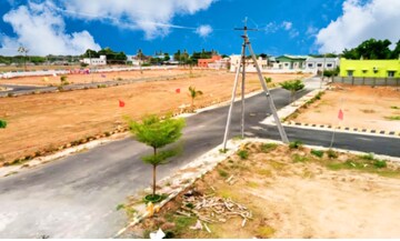  Plot For Sale in Attar Mohalla
