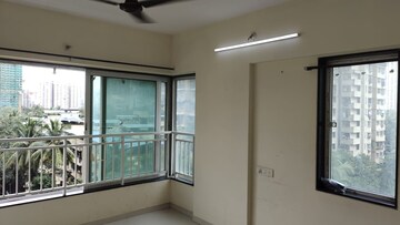 Room in 1 BHK Apartment at Bhandup East – for Rent