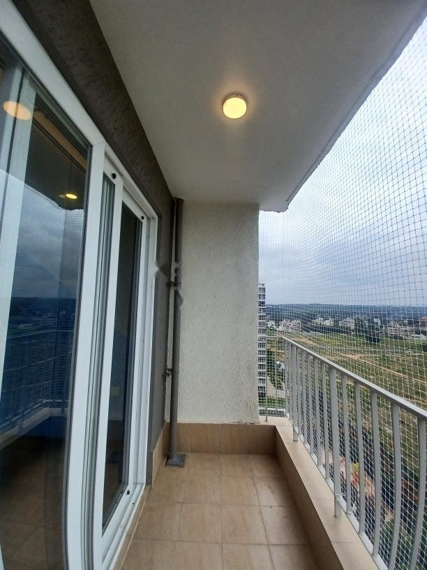 3 BHK 600 Sq.Ft. Apartment in Godrej Aqua