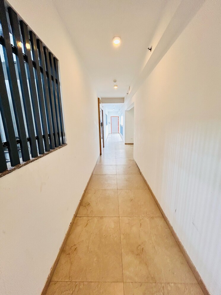 undefined, amanora-gold-towers 2 Bedroom 750 Sq.Ft. Apartment In Amanora Park Town Pune 9042464