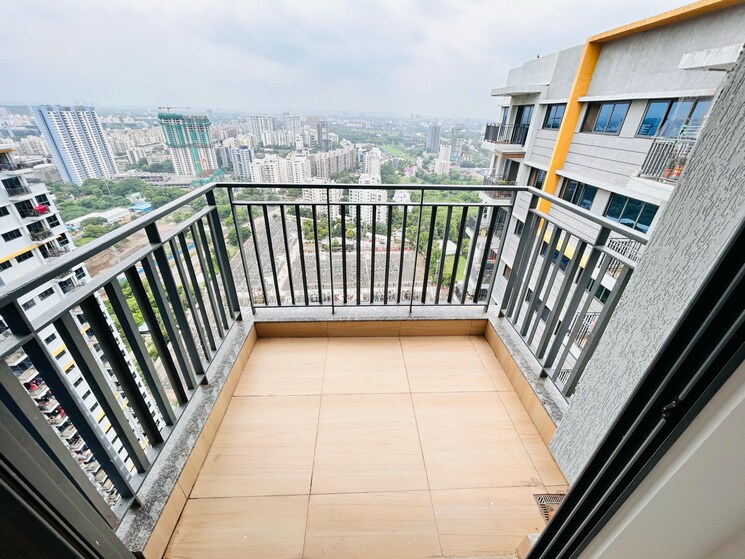 Balcony, amanora-gold-towers 2 Bedroom 750 Sq.Ft. Apartment In Amanora Park Town Pune 9042464
