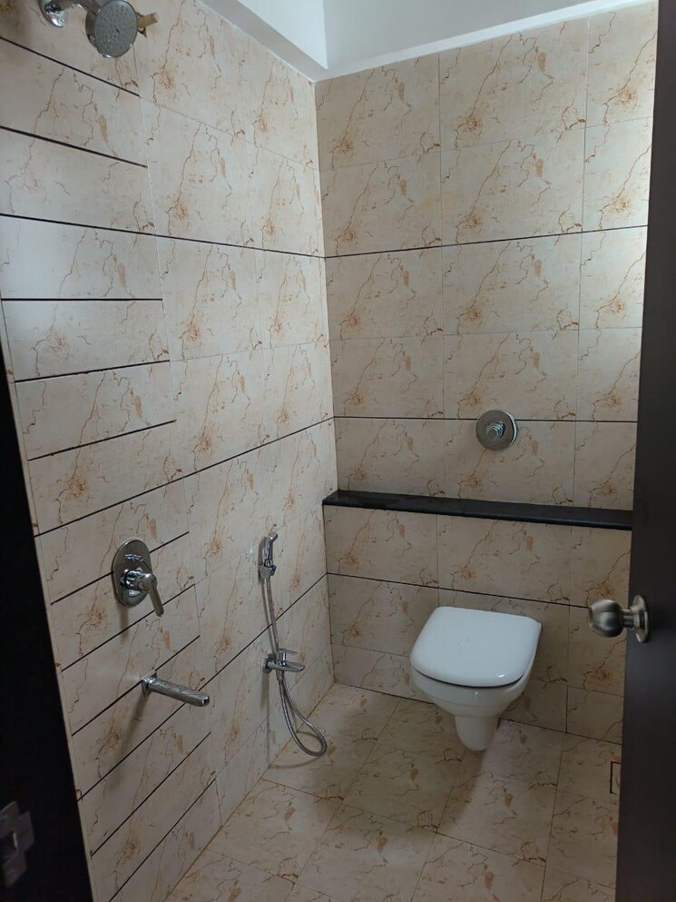 Bathroom, rr-lunkad-66-avenue 2 Bedroom 783 Sq.Ft. Apartment In Pimple Nilakh Pune 9042466